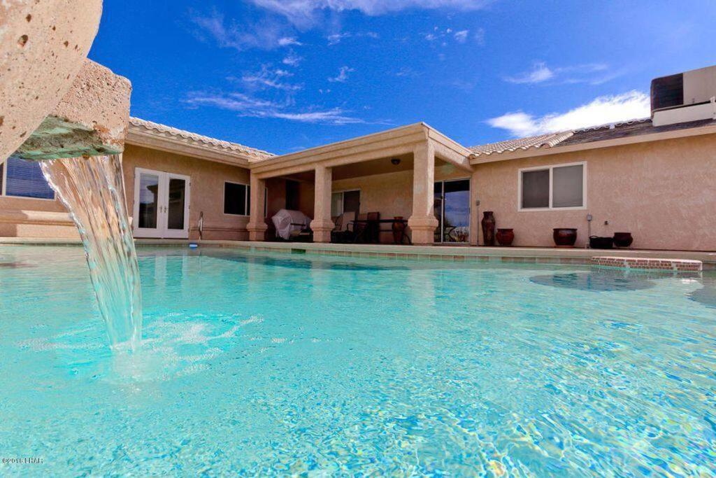 Holiday home Private View On The Side Of 95! Sleeps 16 Lake Havasu City