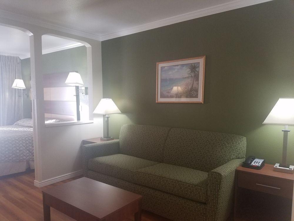 Hotel Rodeway & Lake Havasu City