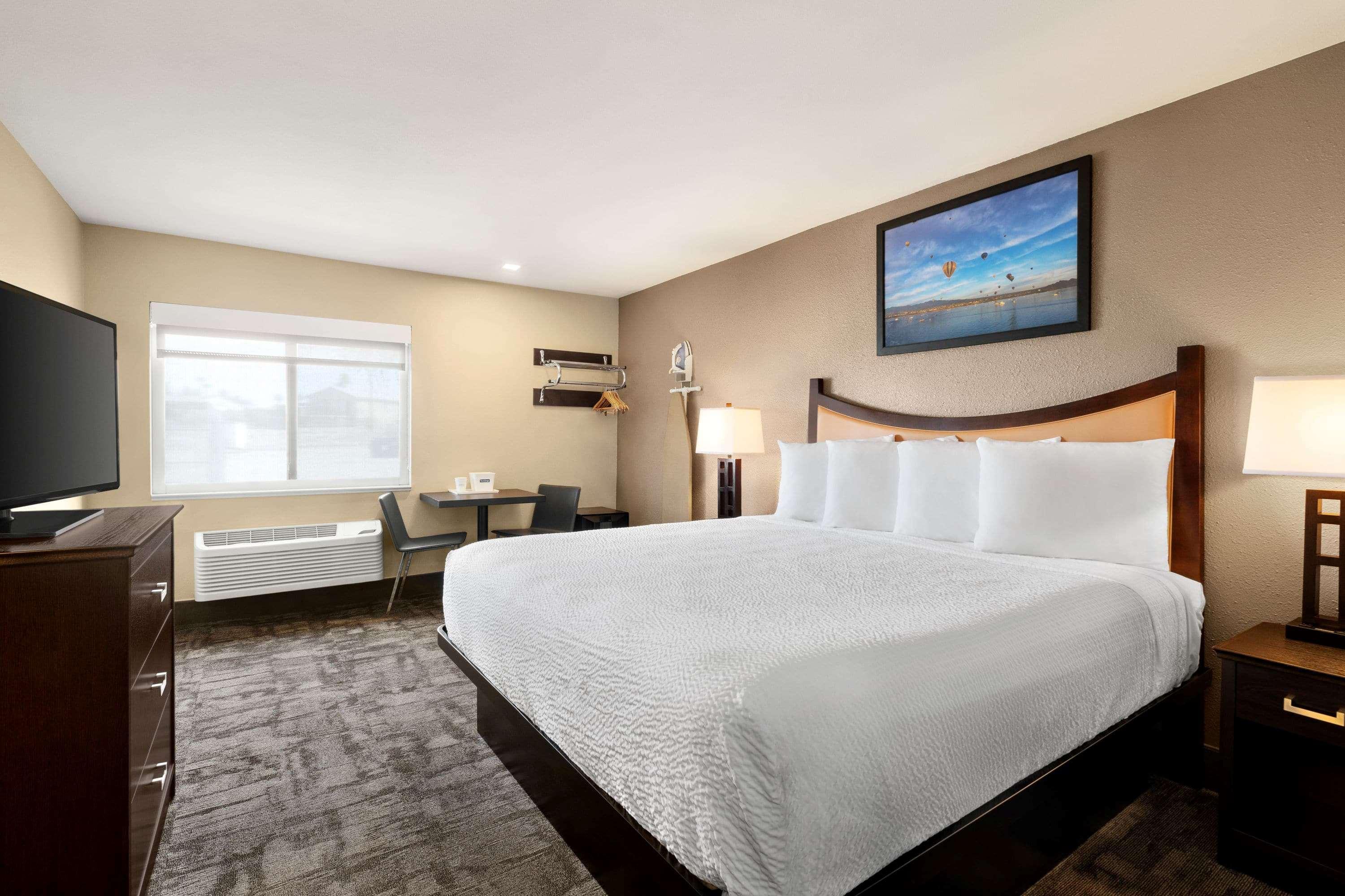 Travelodge By Wyndham Havasu Lake Havasu City