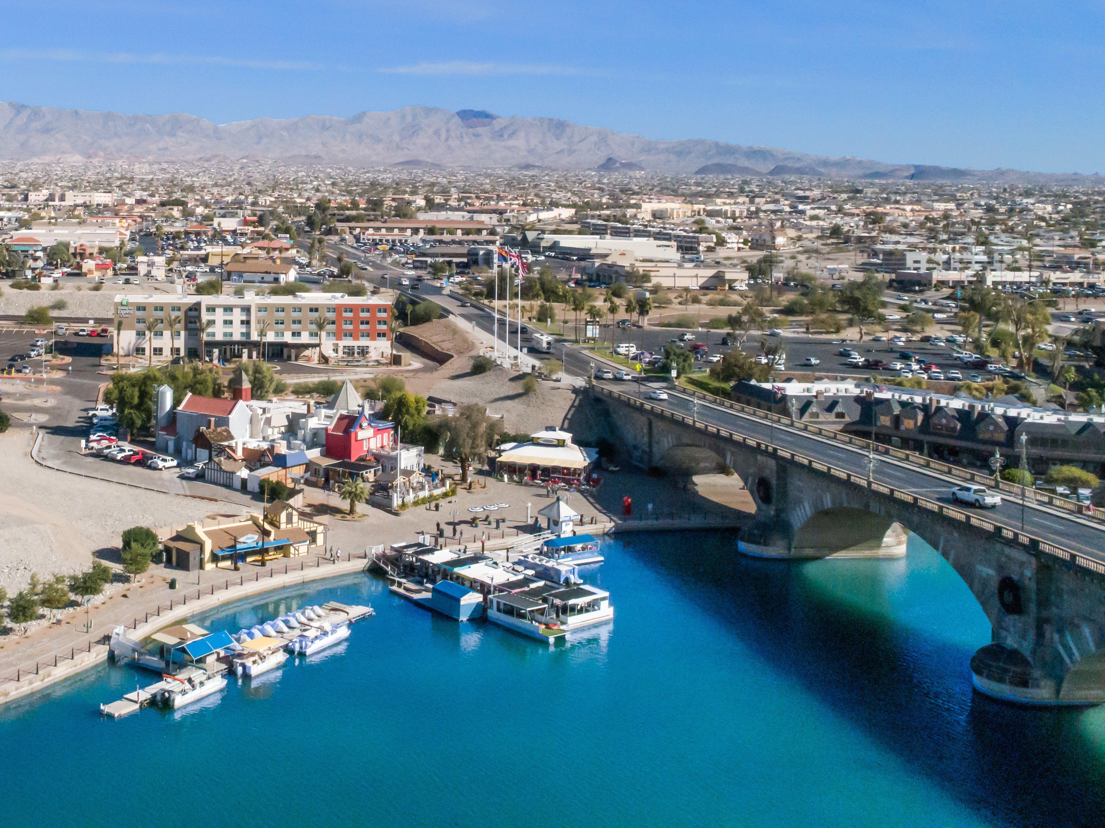 Express & Havasu - London Bridge By Ihg 3*