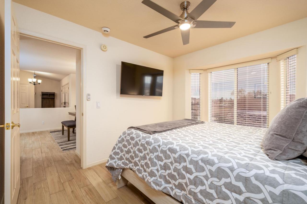 Grand Havasu Oasis With Custom Pool & Spa! * Lake Havasu City