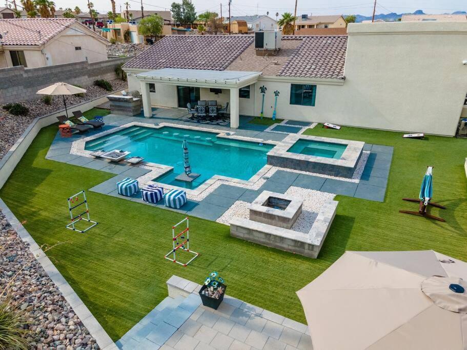Holiday home Heated Pool & - Winterhavens Oasis