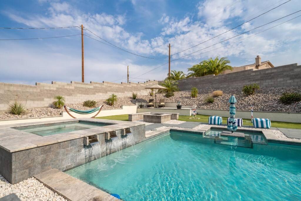 Holiday home Heated Pool & - Winterhavens Oasis