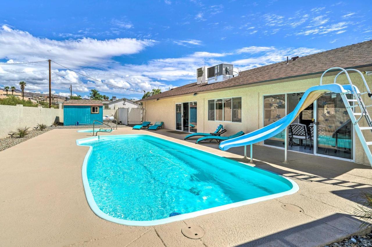 Havasu With Pool And Waterslide! Holiday home *