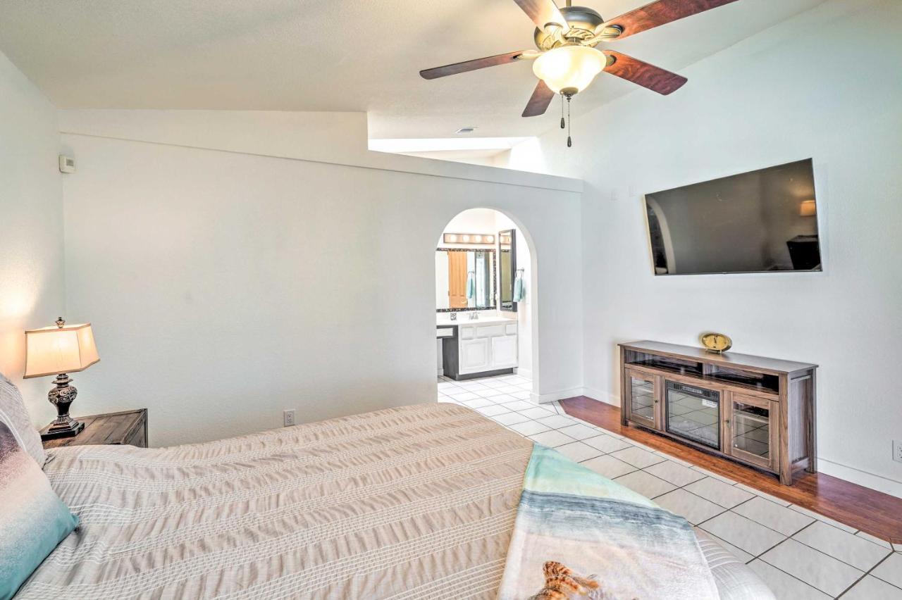 Holiday home Havasu With Pool And Waterslide! *