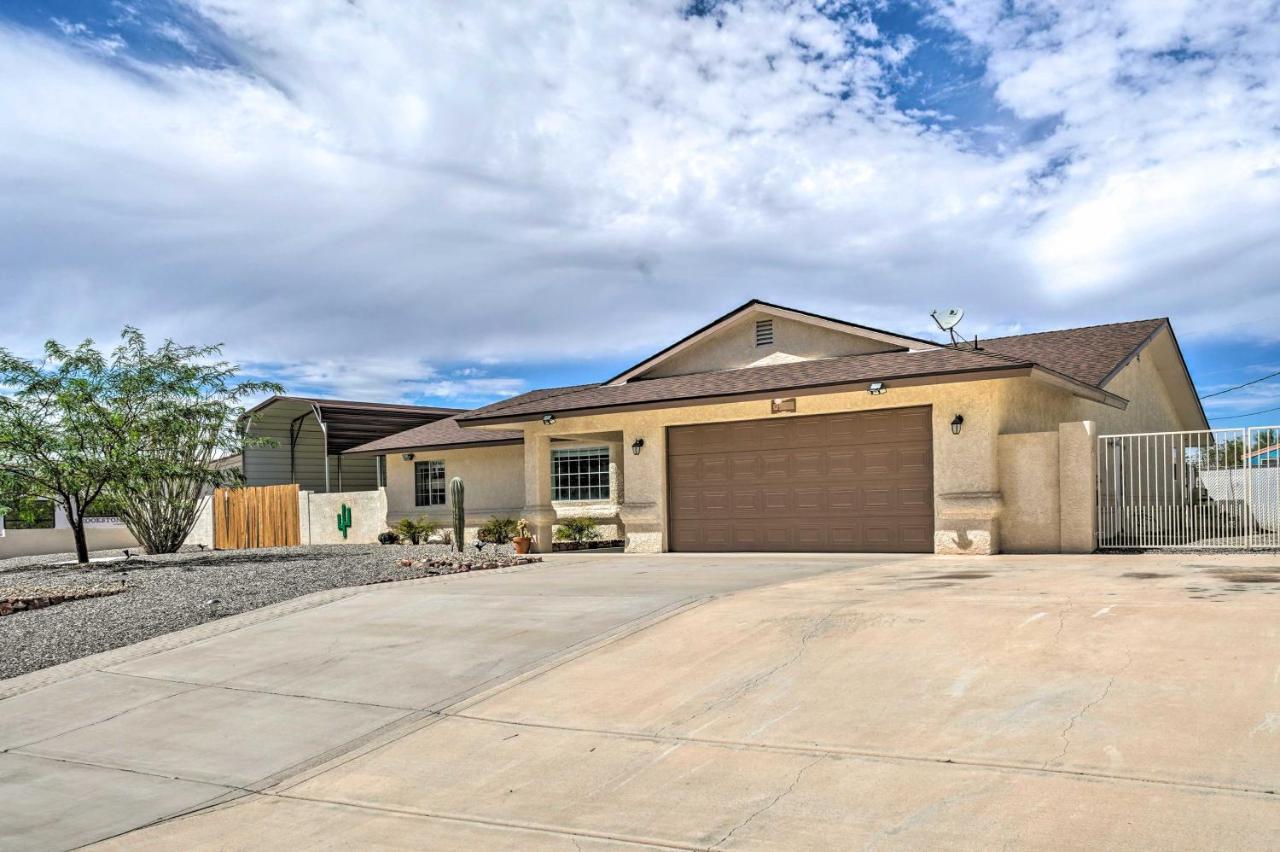 Holiday home Havasu With Pool And Waterslide! Lake Havasu City