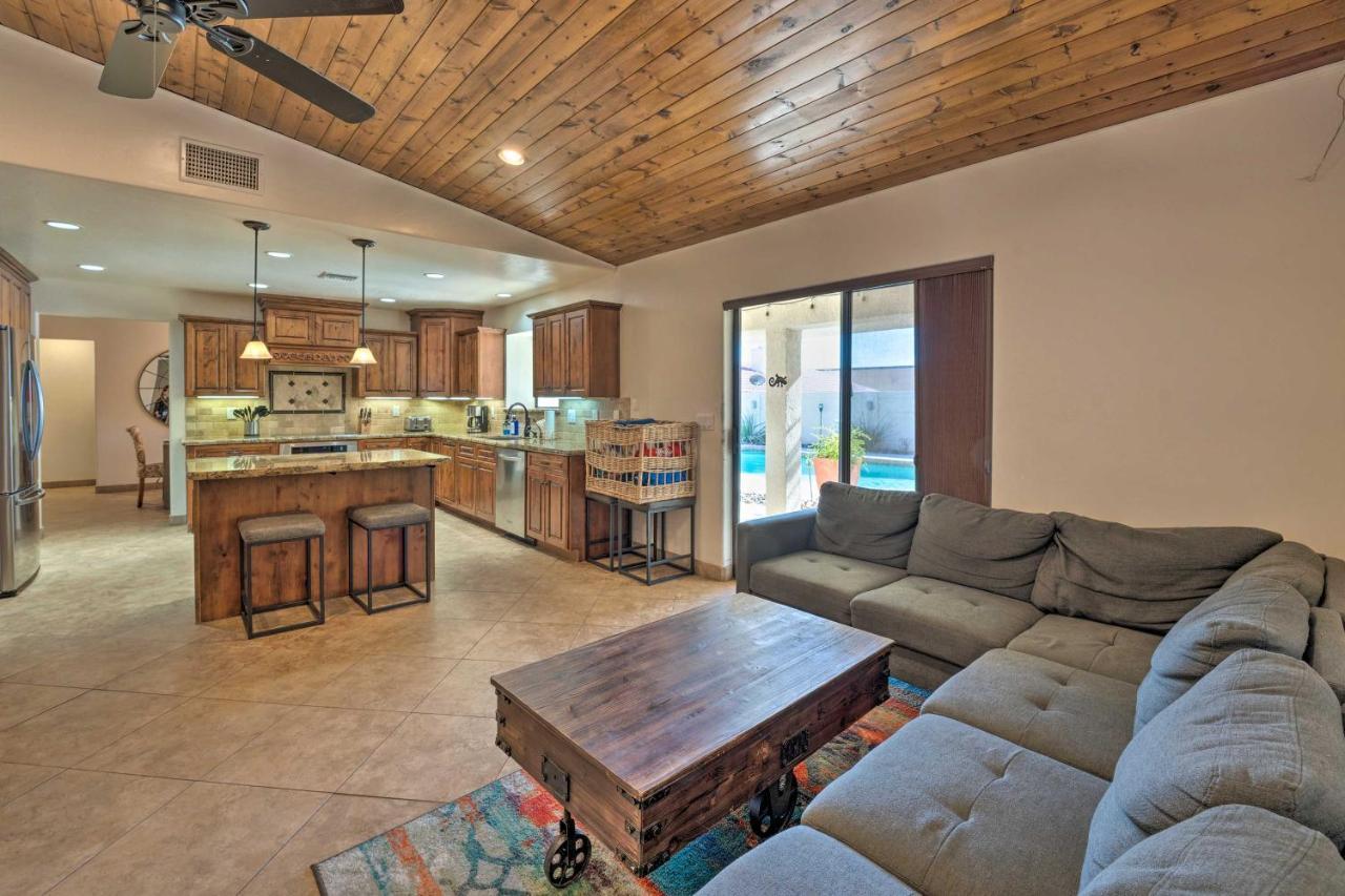 Holiday home Pet-friendly Havasu Gem Pool And Game