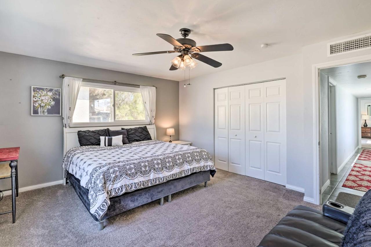 Sunny Havasu Abode With Pool And Grill! *