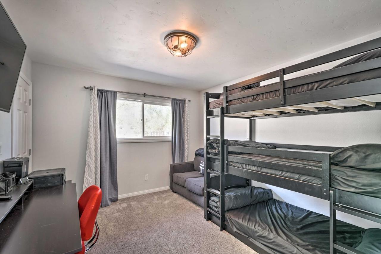 Sunny Havasu Abode With Pool And Grill! Lake Havasu City