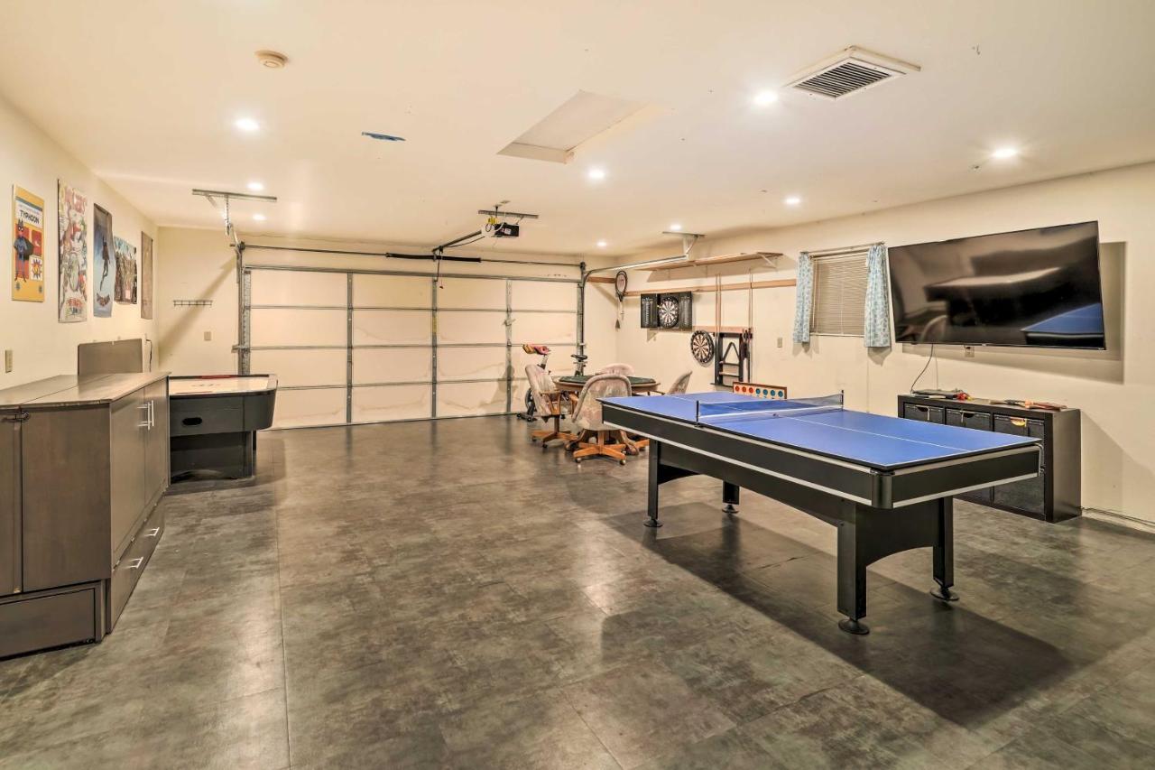 Havasu Escape With Game And Mtn Views! Holiday home Lake Havasu City