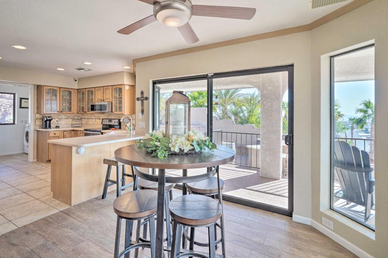 Stunning Havasu Getaway With Hot Tub! Holiday home Lake Havasu City