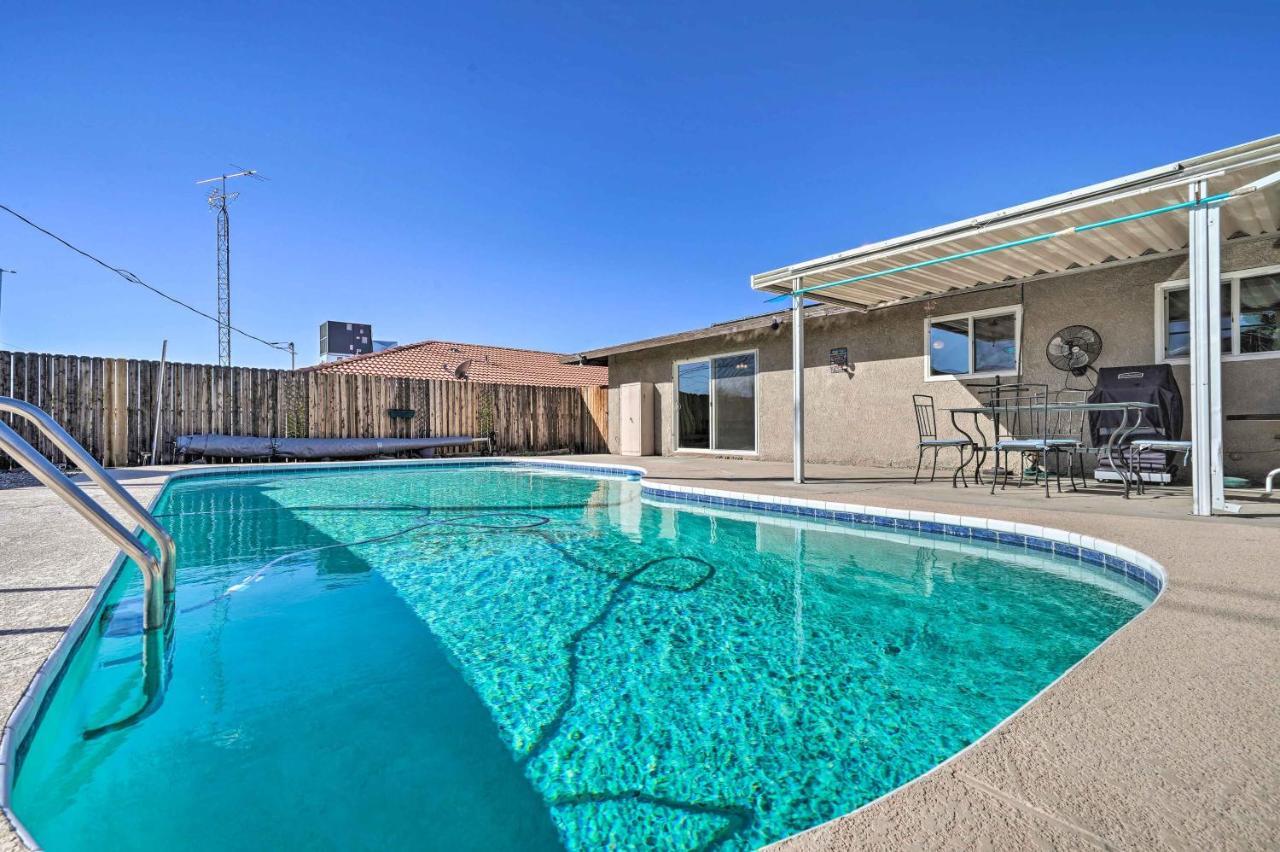 Havasu Escape With Pool, 5 Mi To Marina Holiday home