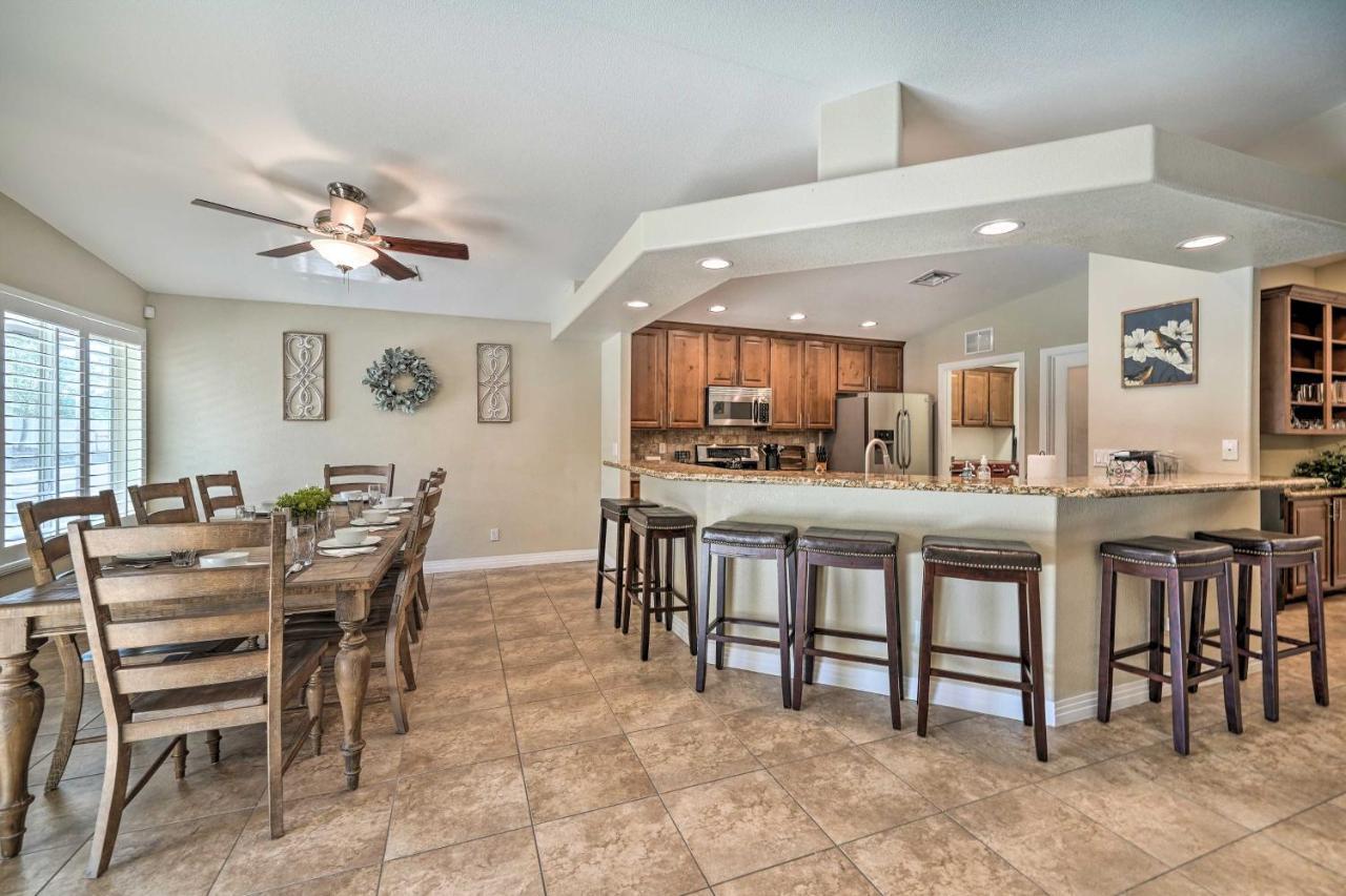 Havasu With Pool - 3 Mi To Lake! Holiday home Lake Havasu City