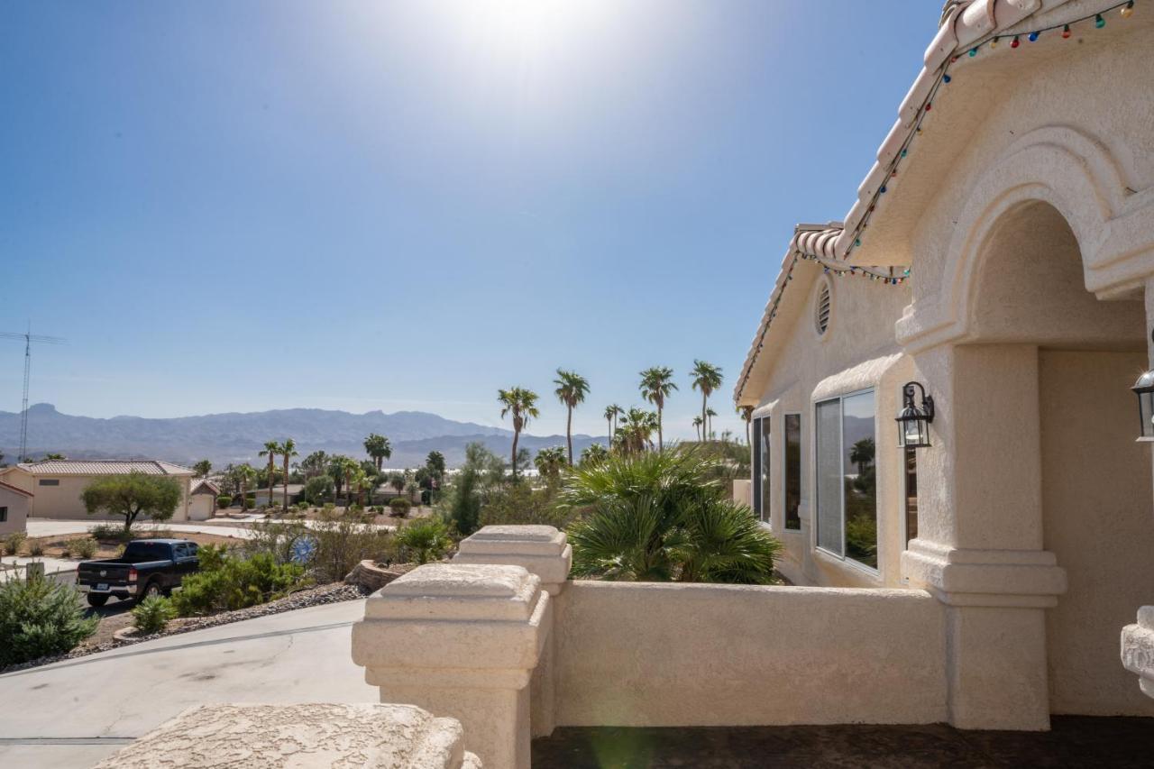Grand Havasu Oasis With Custom Pool & Spa! Holiday home