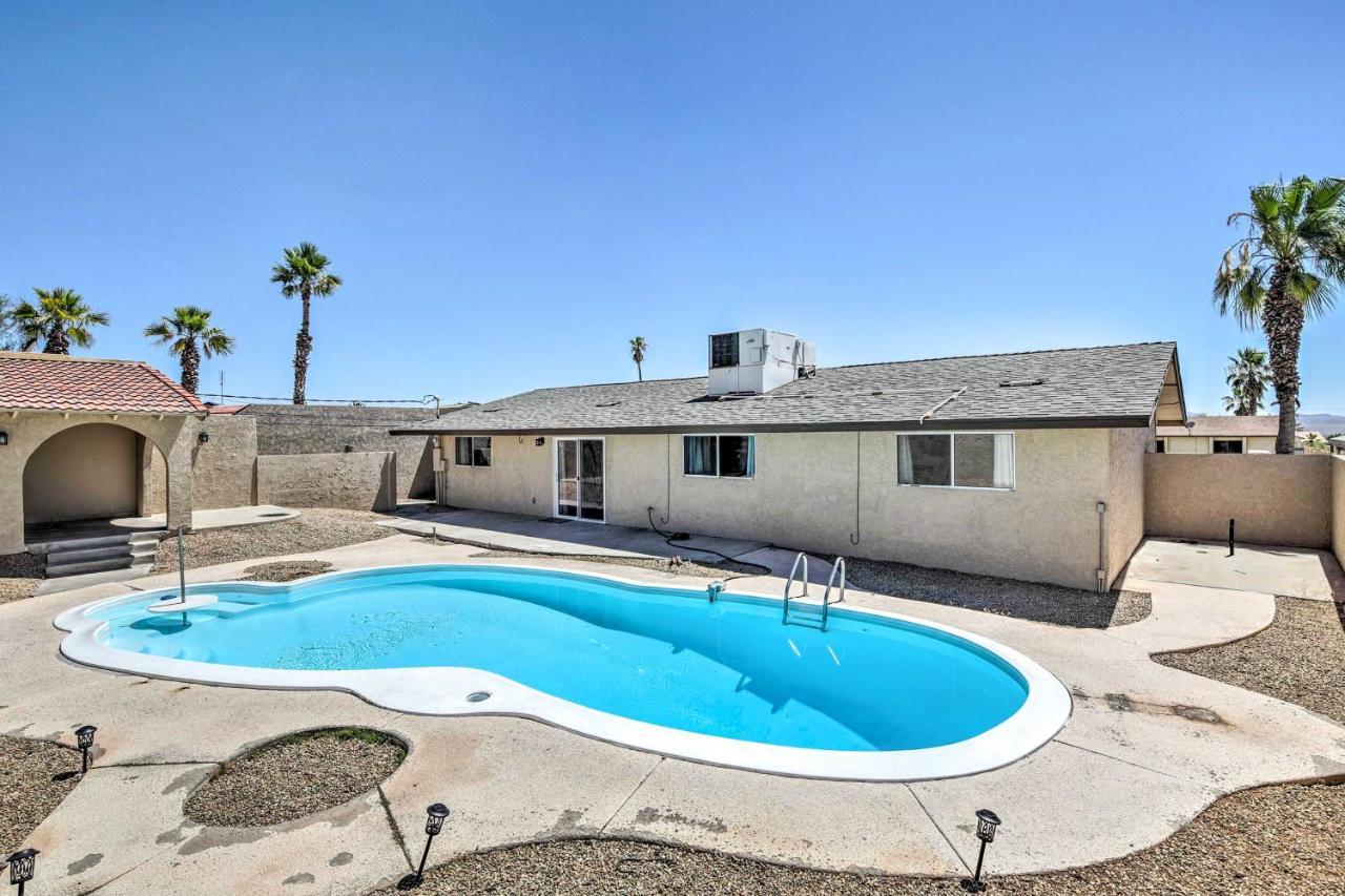 Havasu With Pool, Near London Bridge! Holiday home