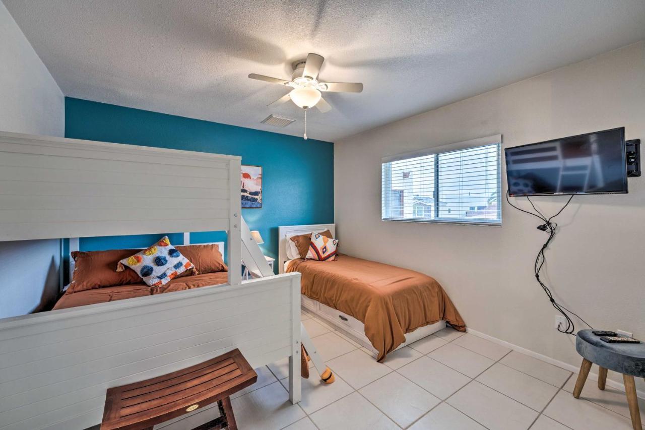 Pet-friendly Havasu Retreat With Pool!