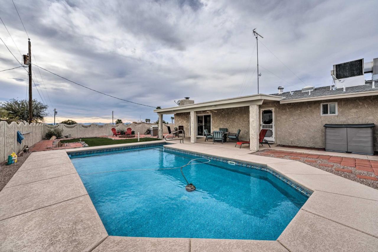Holiday home Pet-friendly Havasu Retreat With Pool!