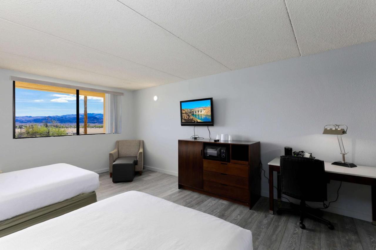 6 Havasu Az Hotel