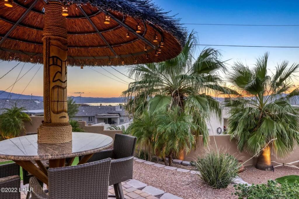 Find Me At The . Firepit . Bbq . Lake Havasu City
