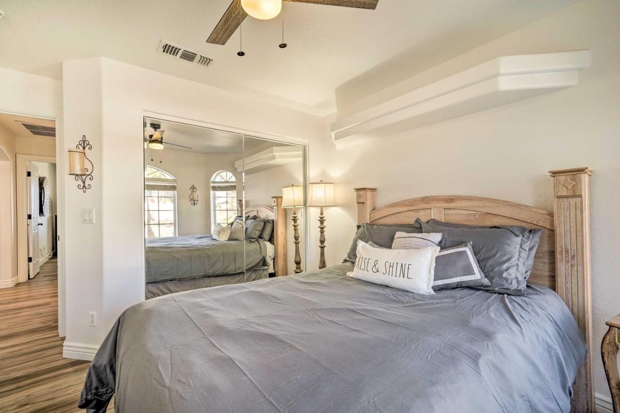 Luxe Havasu With Pool, 4 Mi To Dtwn Holiday home Lake Havasu City