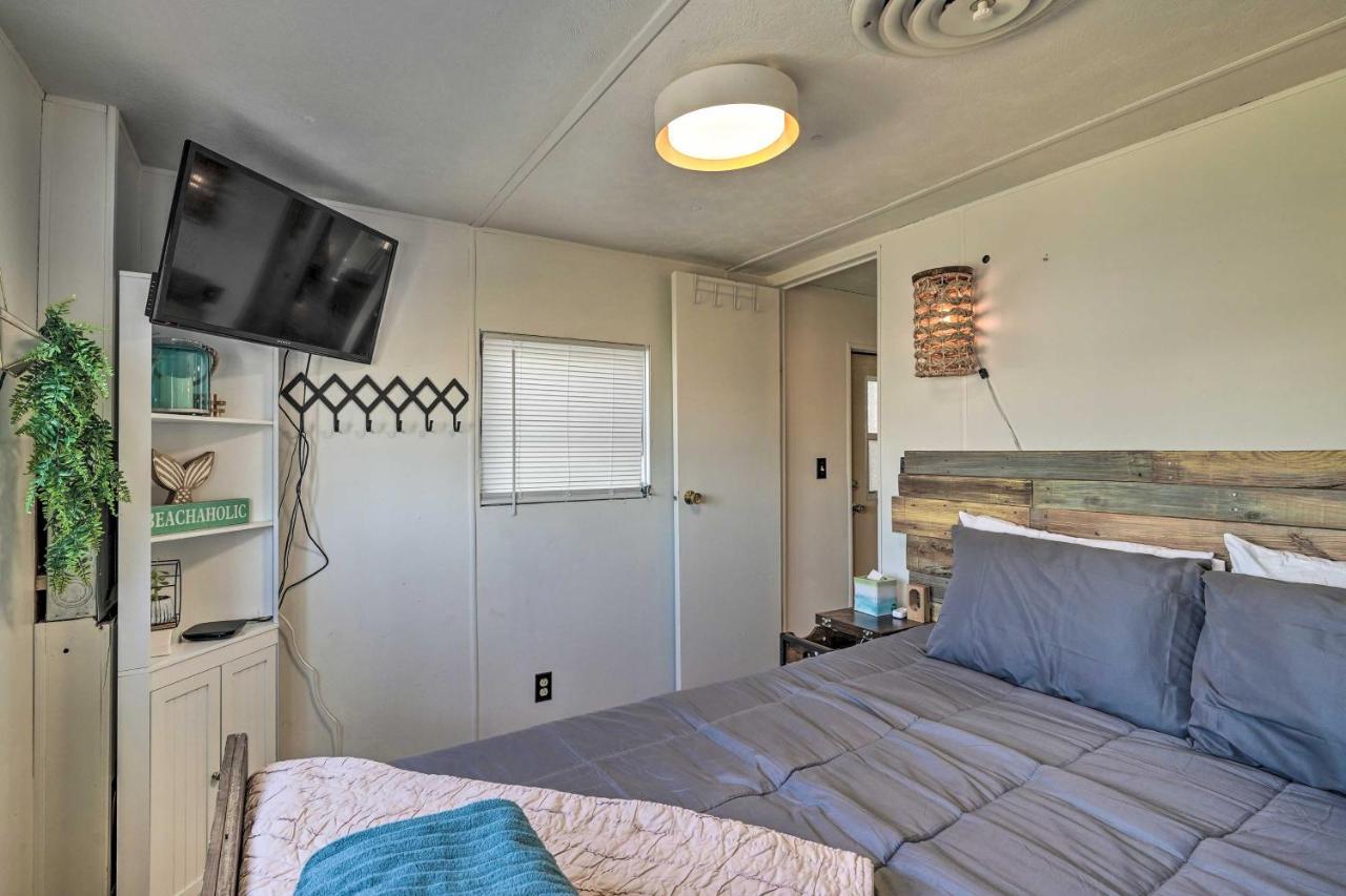Cozy Havasu Getaway With Views! Holiday home *