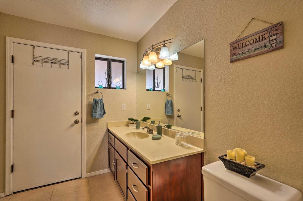 Havasu Retreat With Patio, 2 Mi To Lake! Lake Havasu City