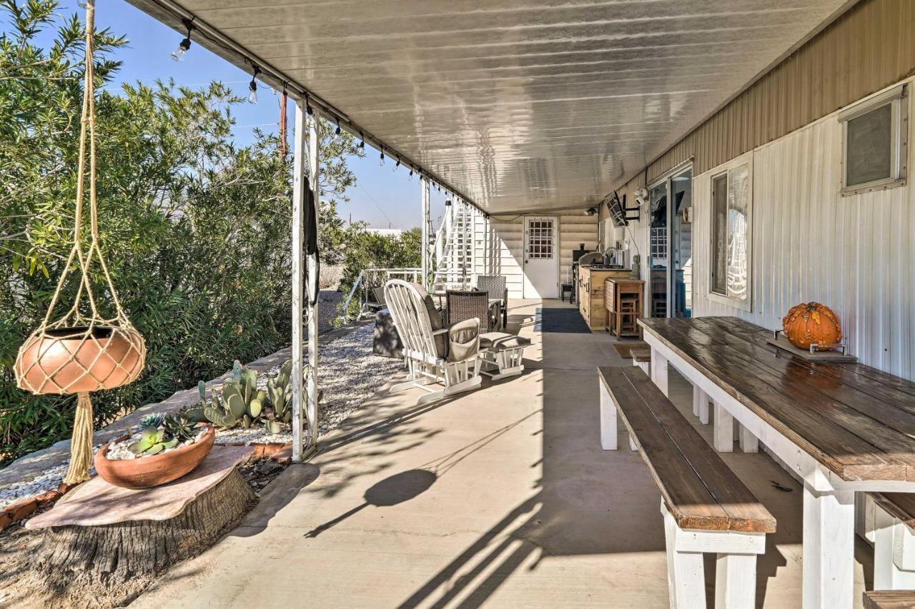 Cozy Havasu Getaway With Views! Holiday home Lake Havasu City