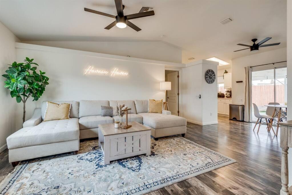 Family Friendly W/ Backyard Games, Rv Parking Holiday home