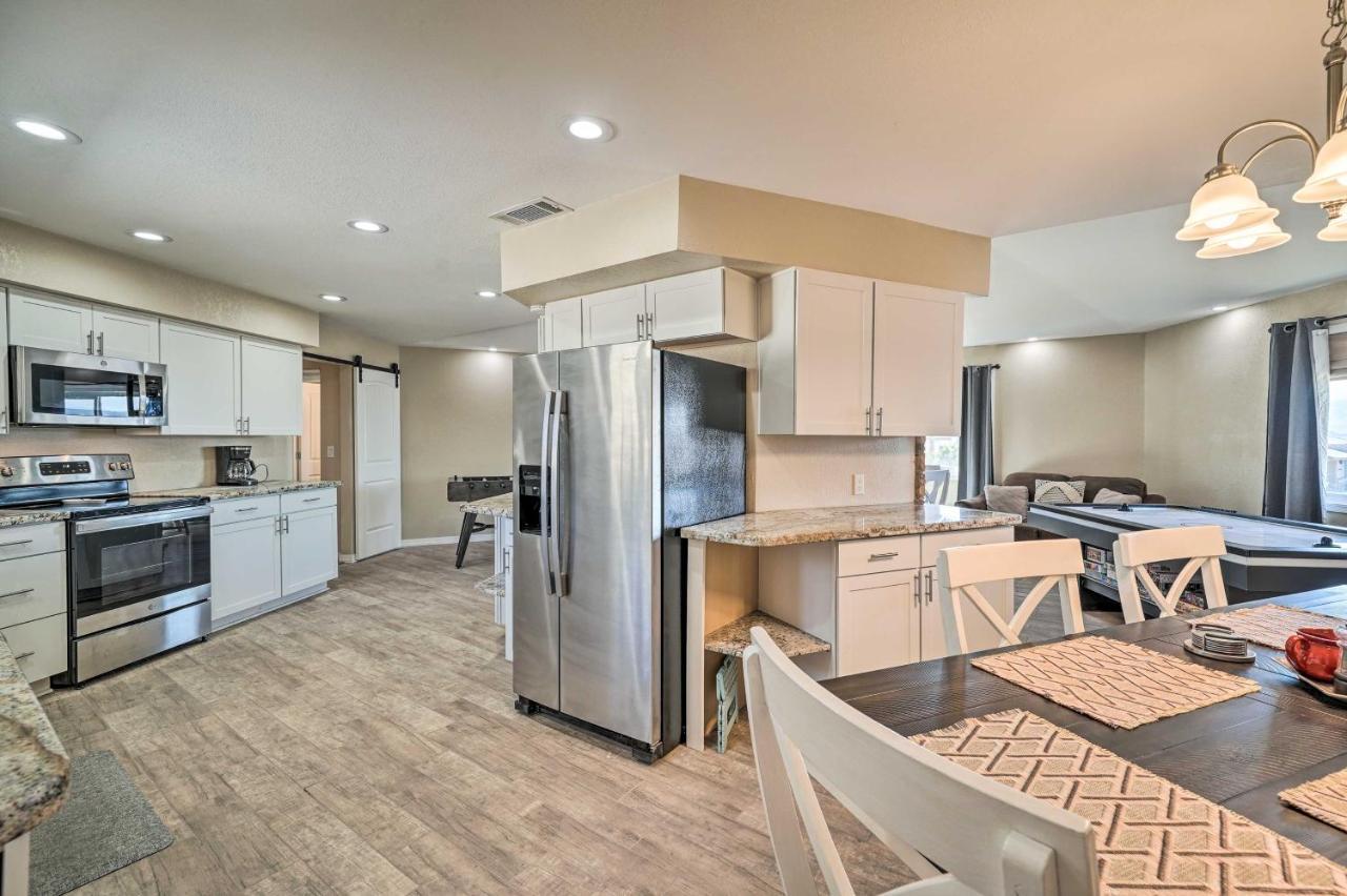 Holiday home Havasu Family Retreat With Patio And Game Lake Havasu City