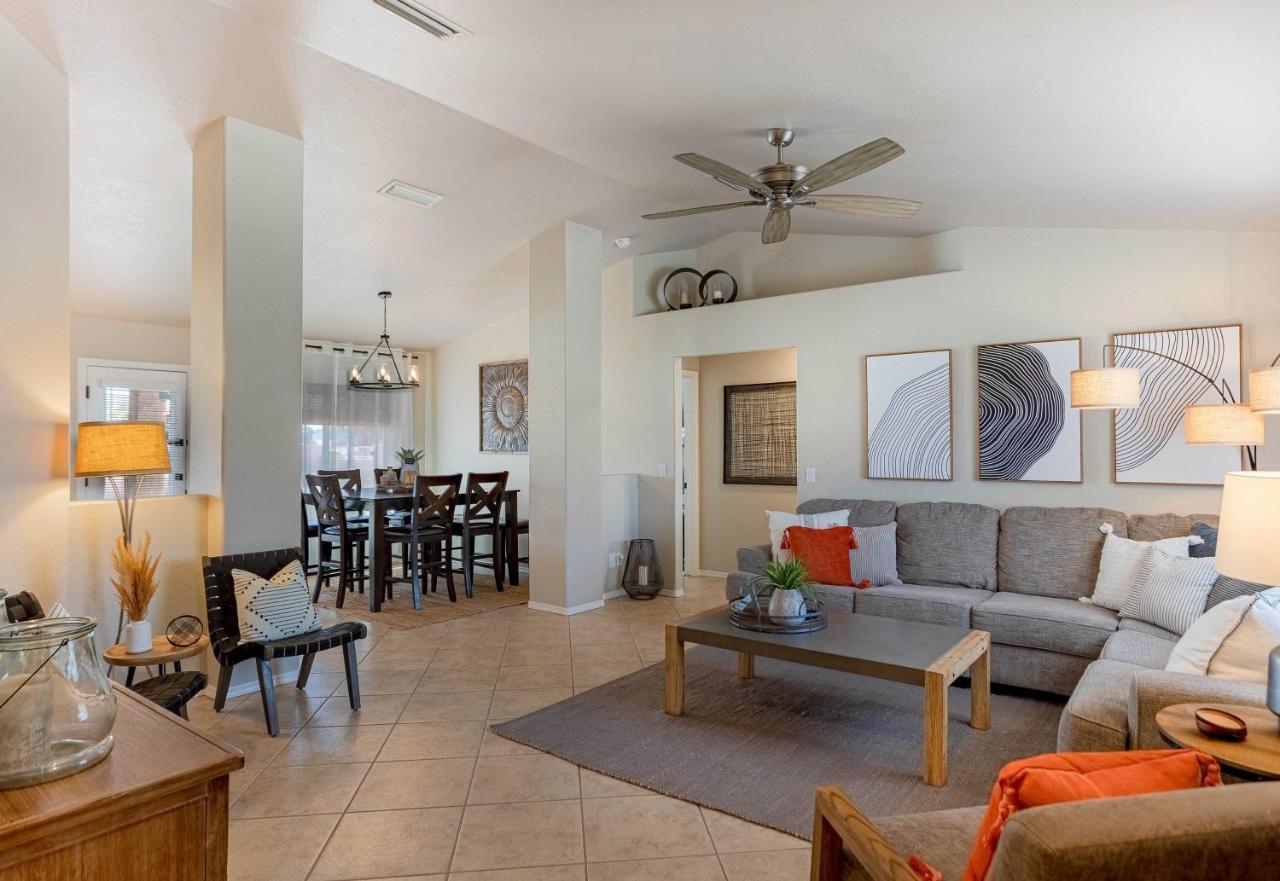 4 Mi To London Bridge Havasu Oasis! Holiday home Lake Havasu City