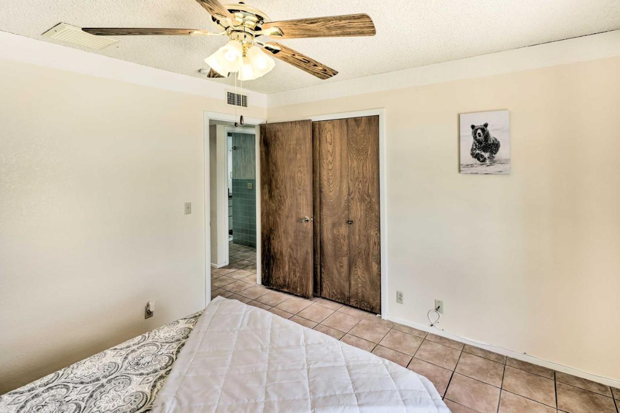 Havasu With Heated Pool 3 Mi To Marina! Holiday home