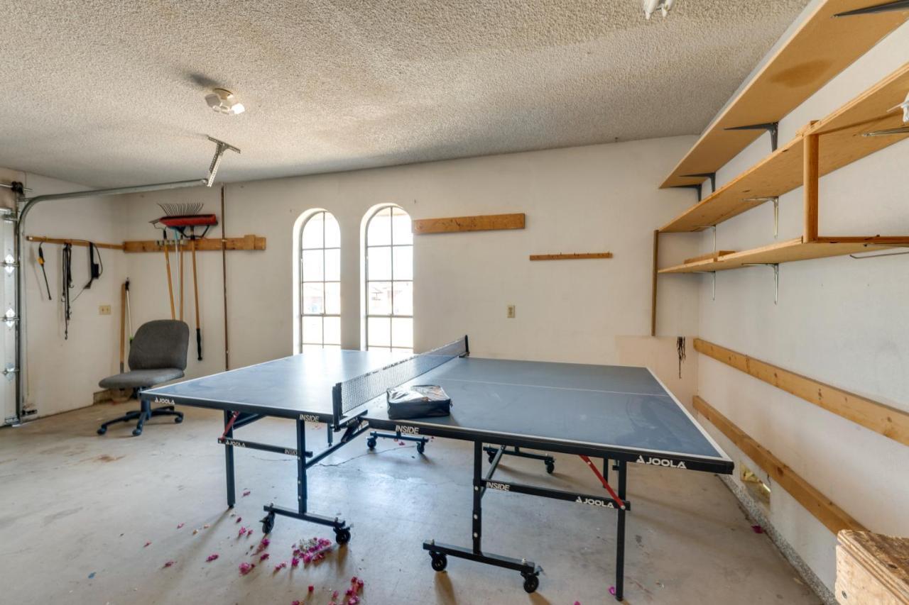 Havasu With Heated Pool 3 Mi To Marina! Holiday home *