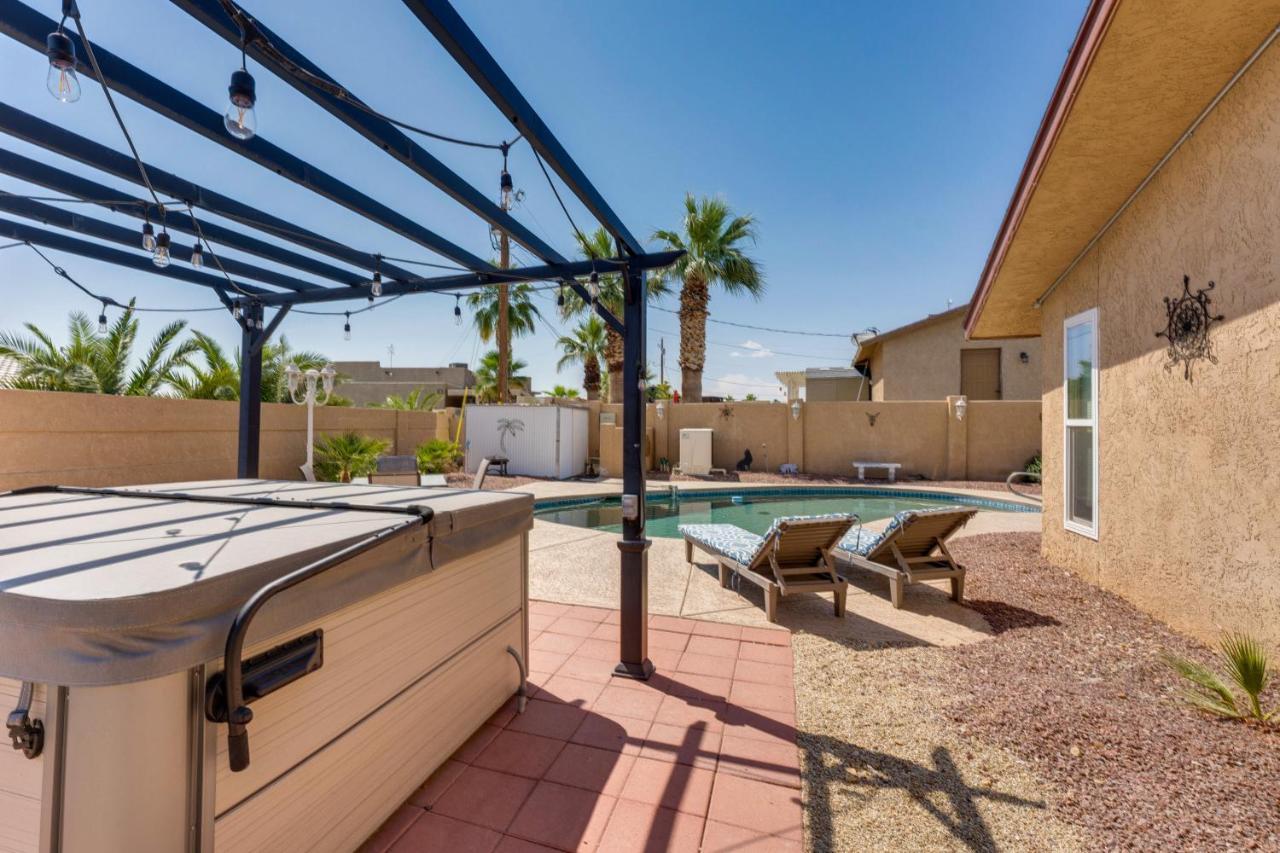 Havasu With Heated Pool 3 Mi To Marina! Holiday home *
