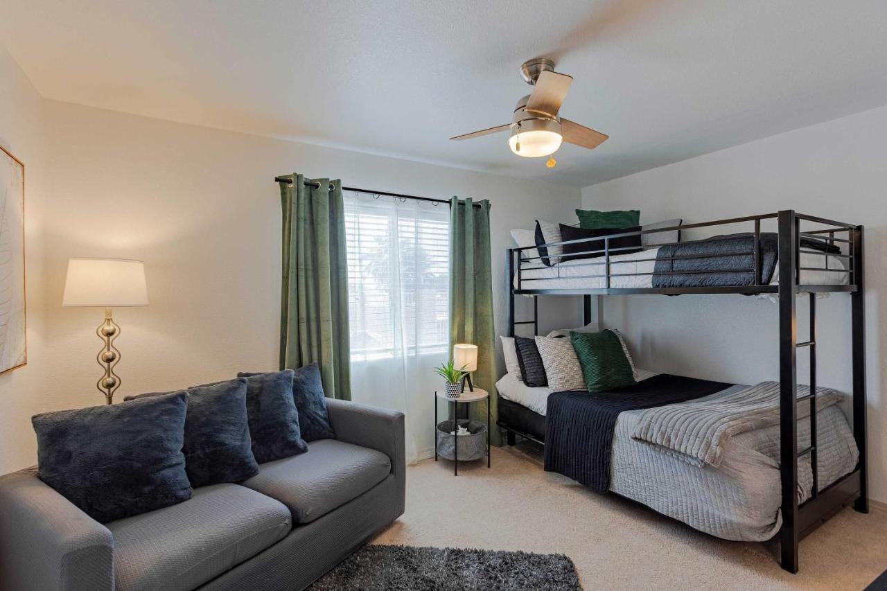 4 Mi To London Bridge Havasu Oasis! Holiday home Lake Havasu City