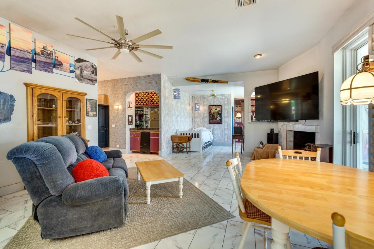 Havasu With Rooftop Deck About 1 Mi To Beach! * Lake Havasu City