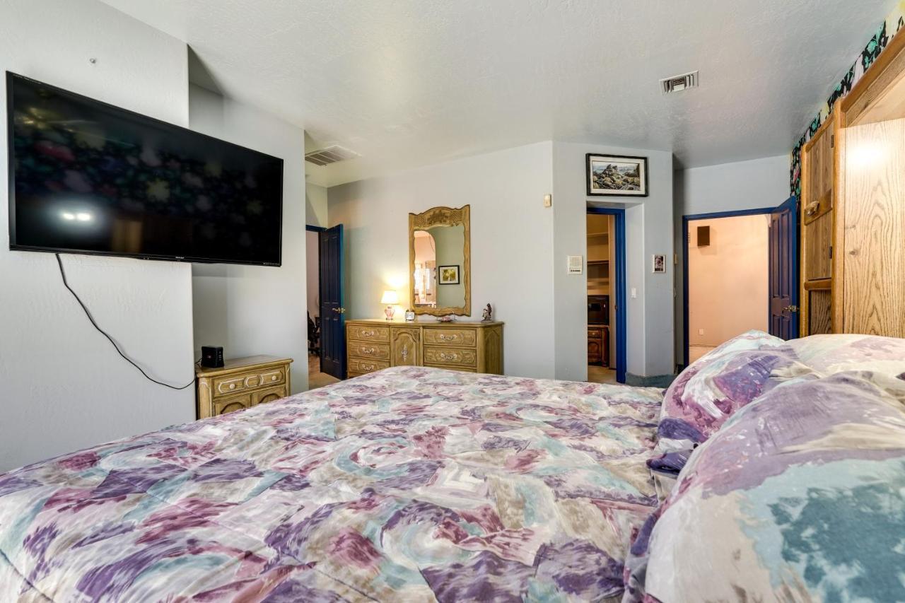 Havasu With Rooftop Deck About 1 Mi To Beach! * Lake Havasu City