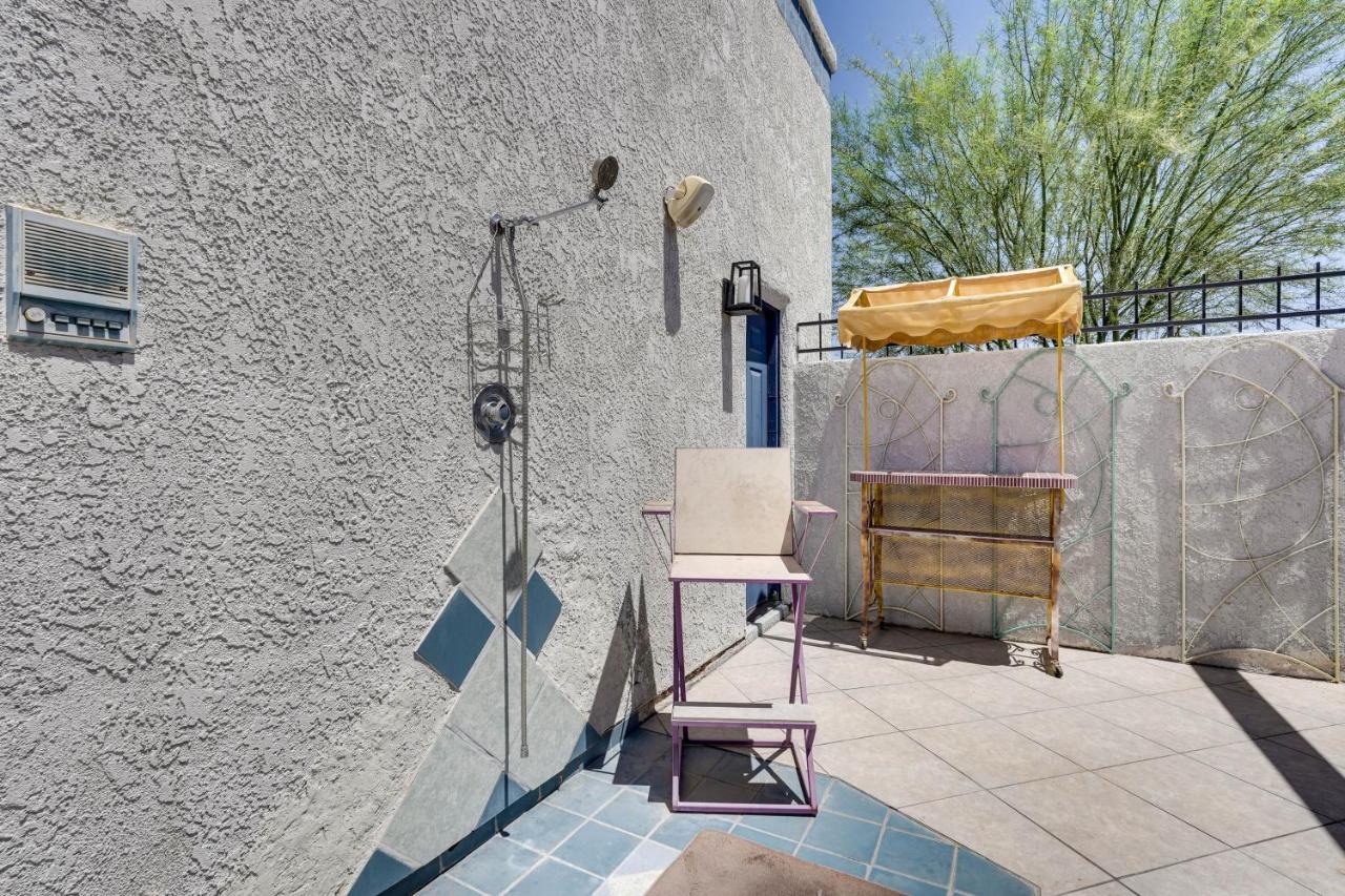Havasu With Rooftop Deck About 1 Mi To Beach! Holiday home
