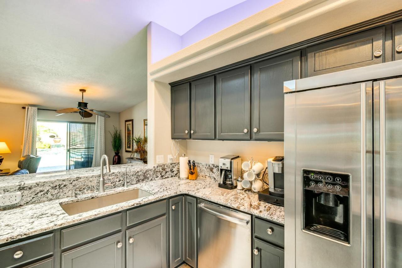Havasu Oasis With Outdoor Pool And Hot Tub! Holiday home Lake Havasu City