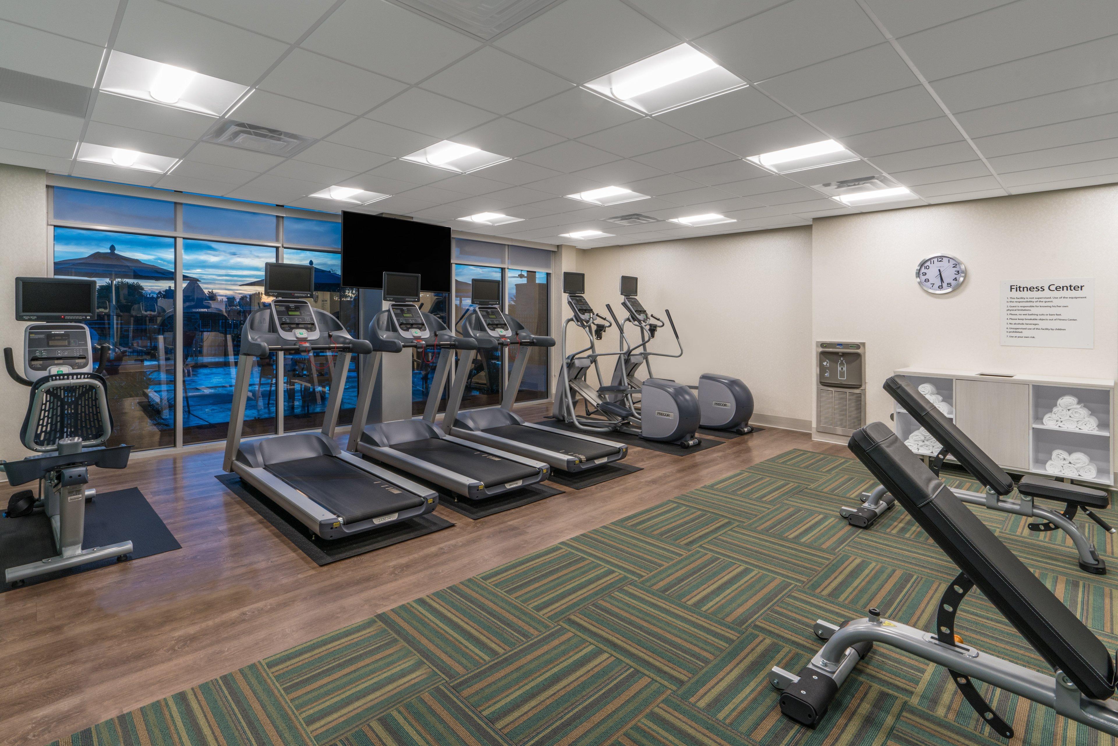 Hotel Express & Havasu - London Bridge By Ihg