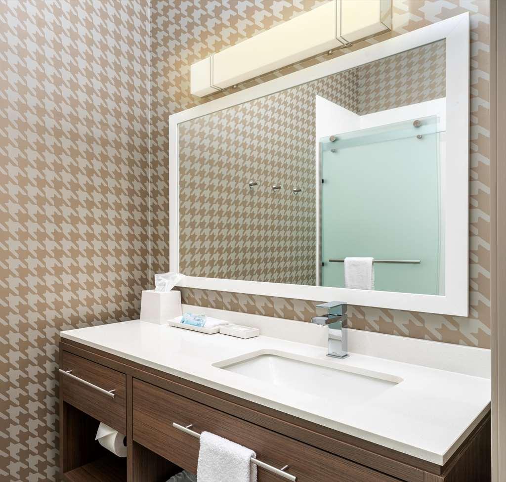 Home2 By Hilton Havasu Hotel 3*