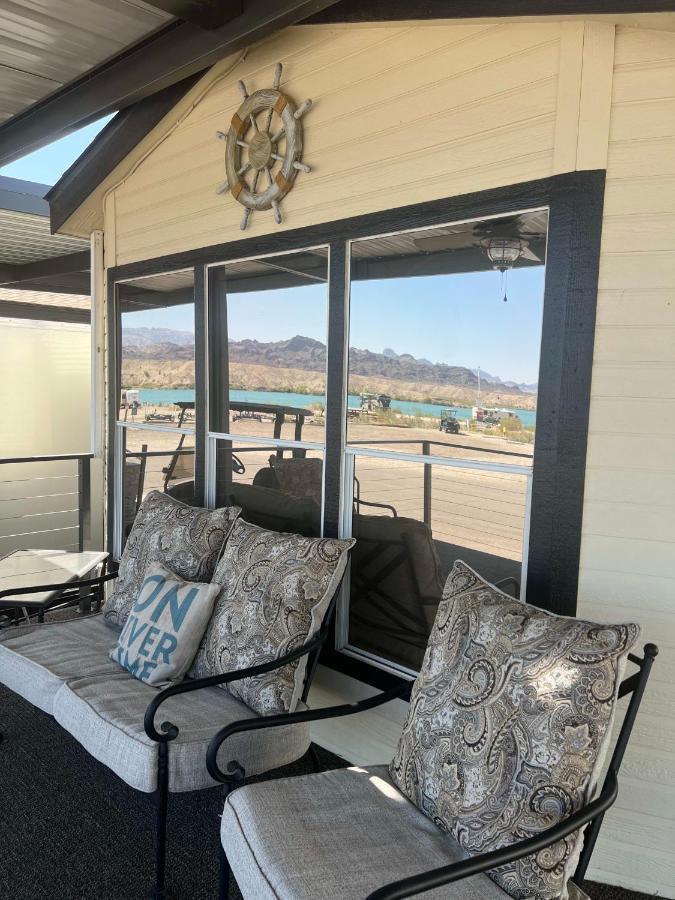 Paradise Pointe On The Island Boat Dock And View! Holiday home