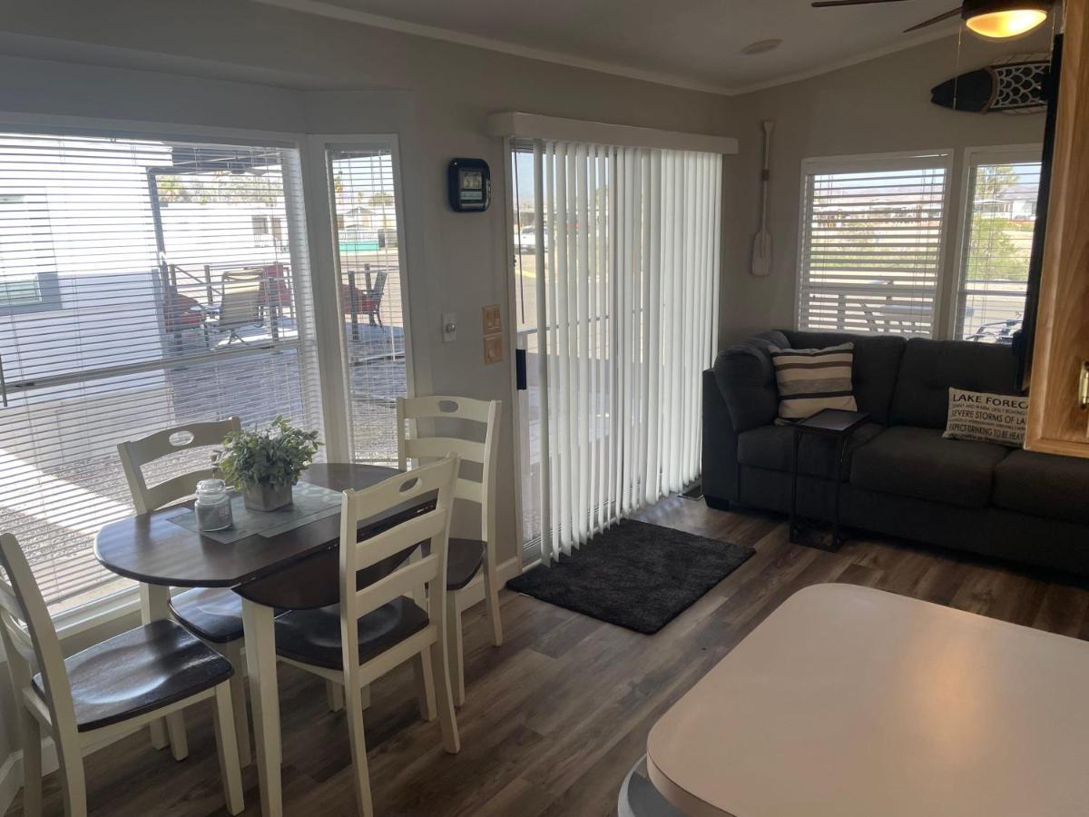 Paradise Pointe On The Island Boat Dock And View!