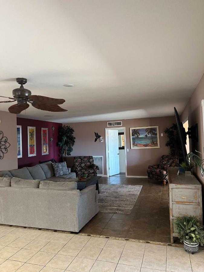 Holiday home Lodestar Livin! 4-bedroom, Pool, Views! *