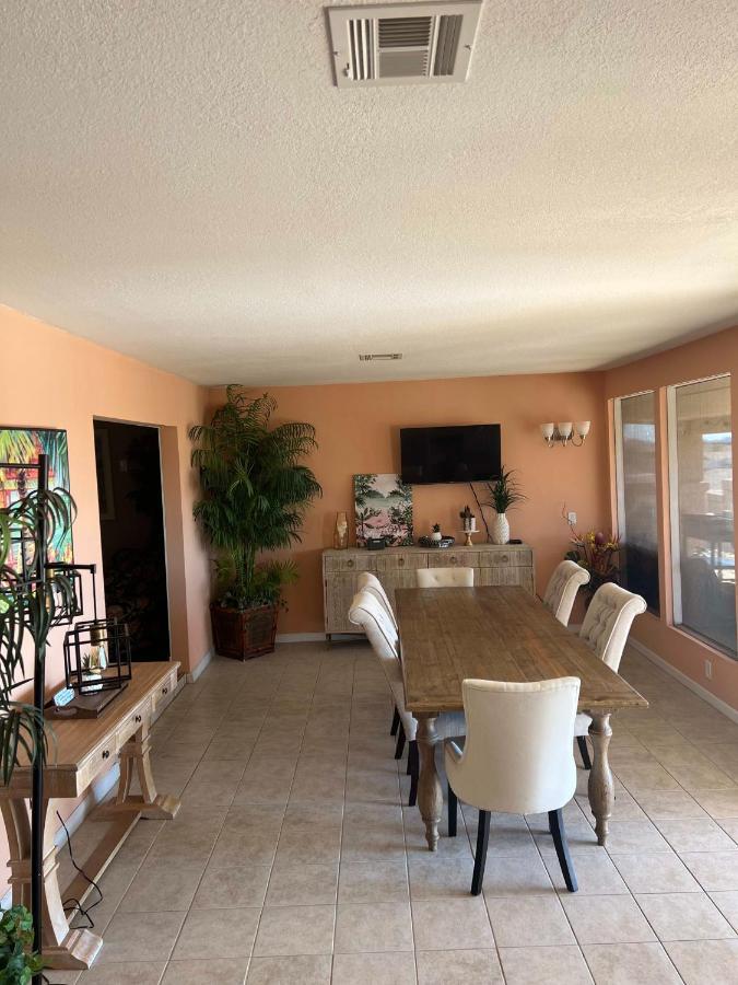 Holiday home Lodestar Livin! 4-bedroom, Pool, Views!