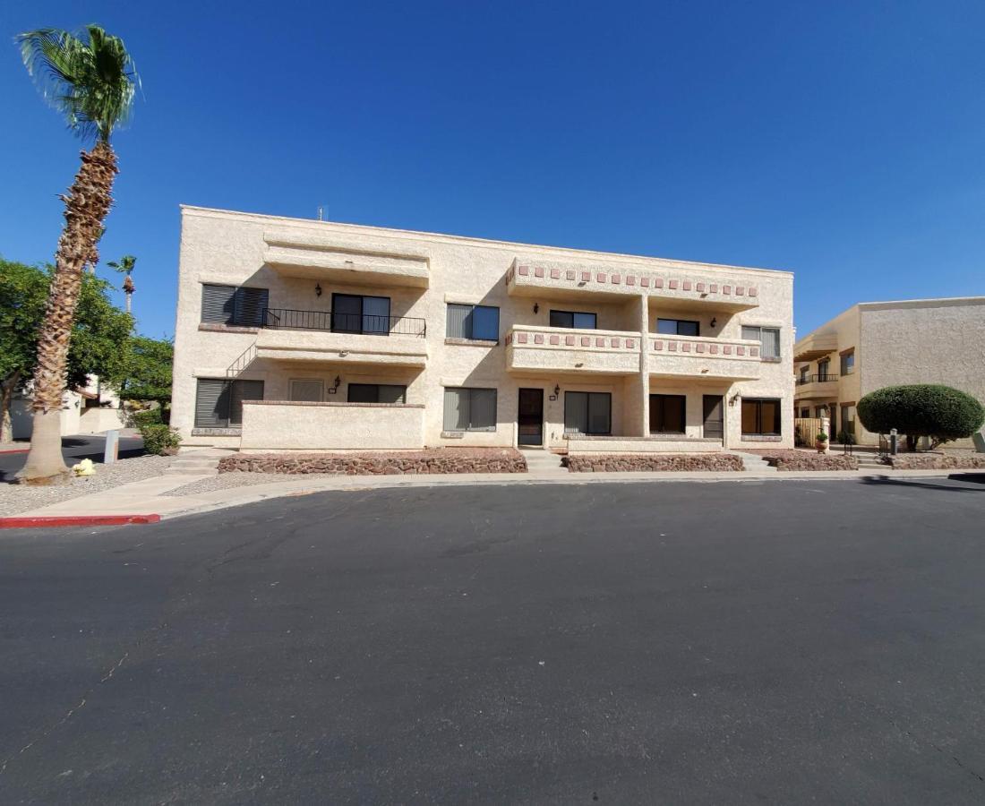 Terrific Townhouse-natuical Estates!
