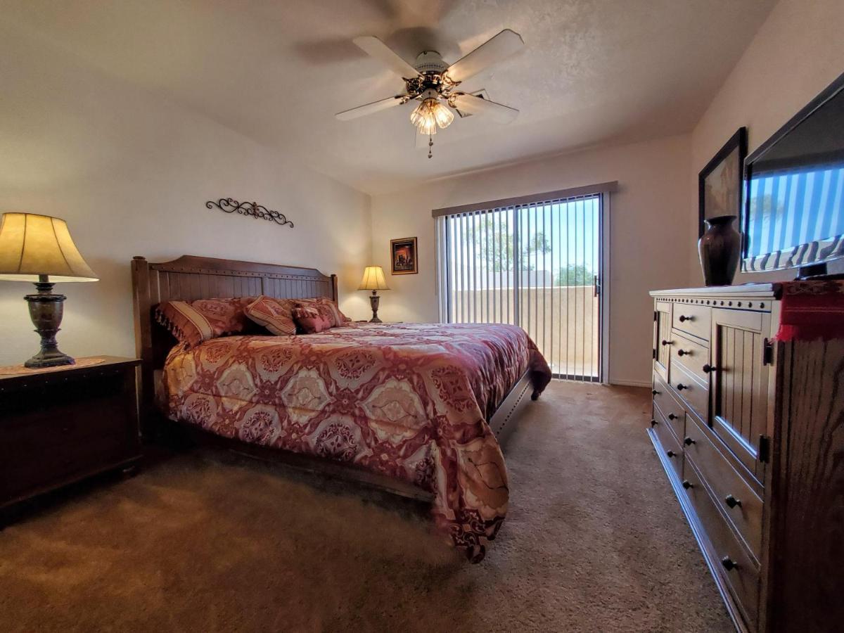 Terrific Townhouse-natuical Estates! Holiday home Lake Havasu City