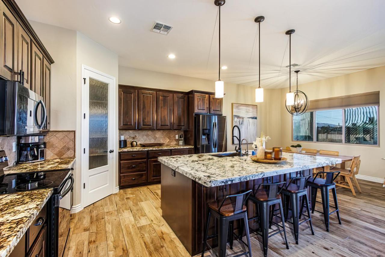 Desert Oasis A Mcculloch Pool Holiday home Lake Havasu City