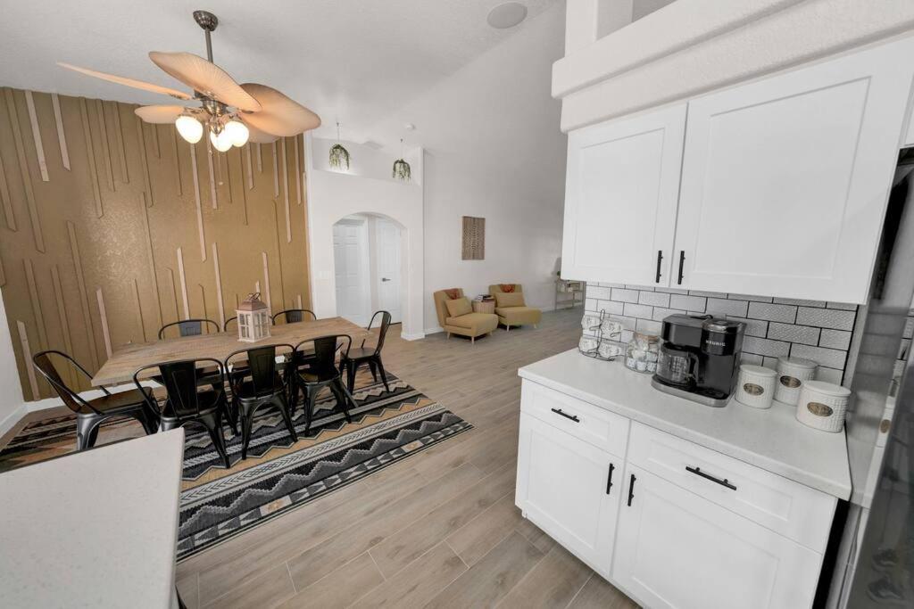 Boho House - Pool, Spa, Boat Parking, Lake Havasu City