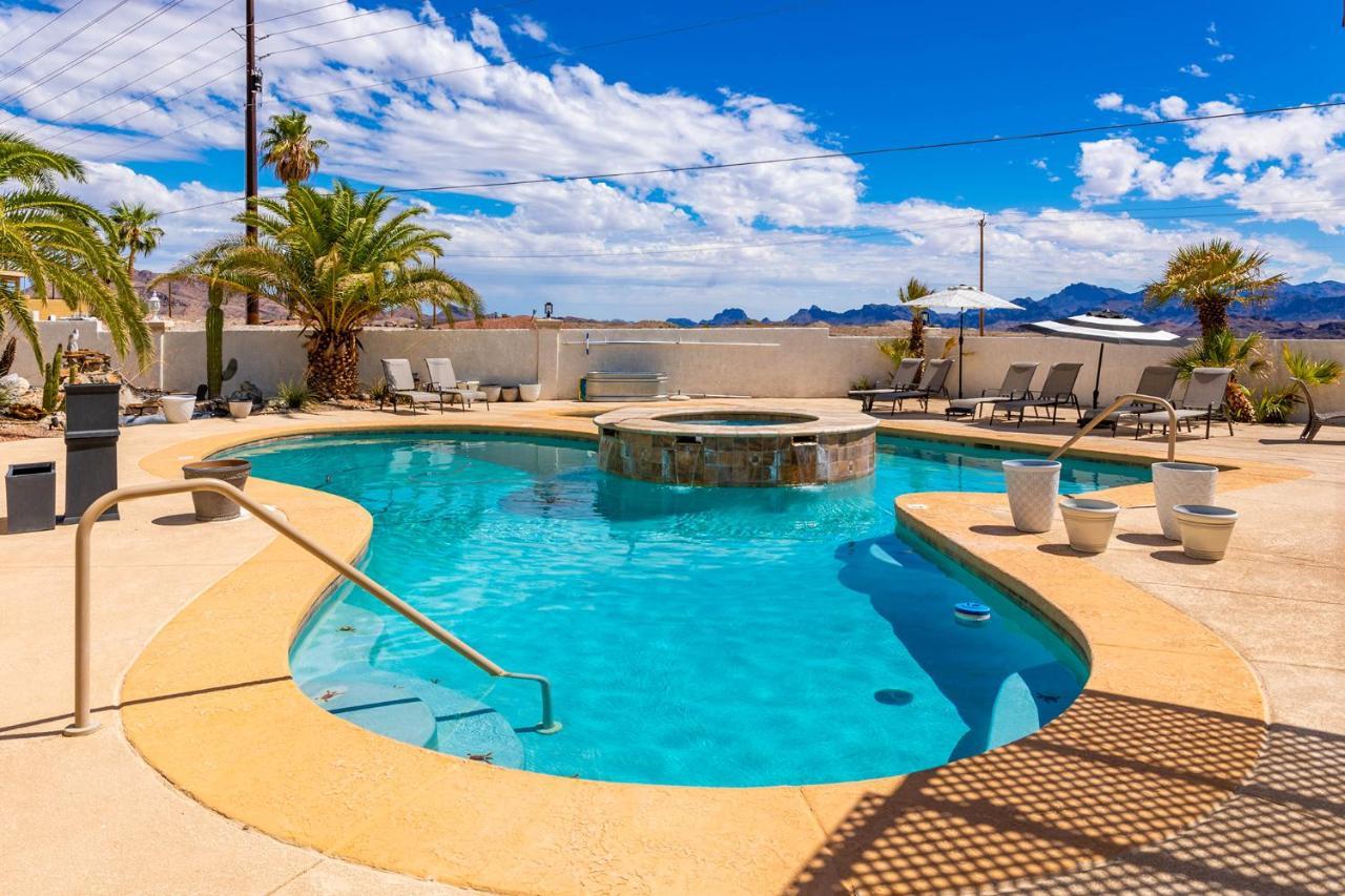 Lakeview Minute From New Launch With Pool And Apartment Lake Havasu City