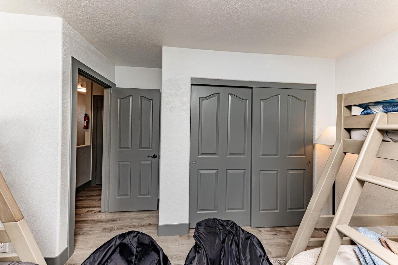 Lakeview Minute From New Launch With Pool And Apartment Lake Havasu City